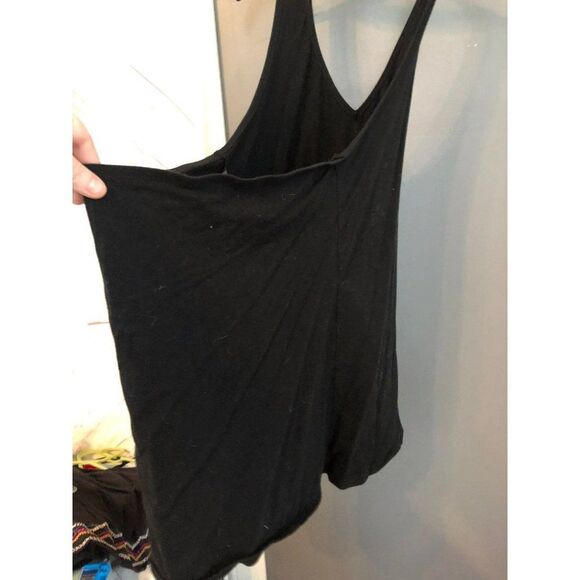 Torrid size 3 solid black halter tank top - Picture 3 of 4